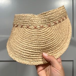 Gigi Pip adjustable sun visor